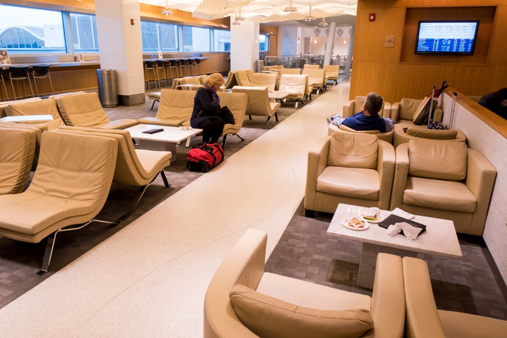 Lounge Review: Delta Sky Club at Miami International