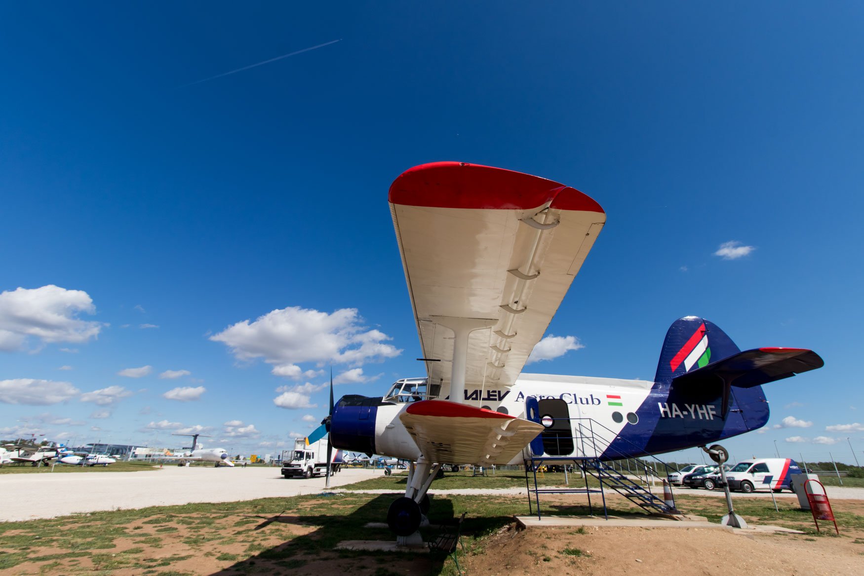Malev An-2
