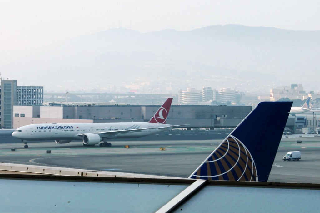 Turkish Airlines 777 at San Francisco Airport