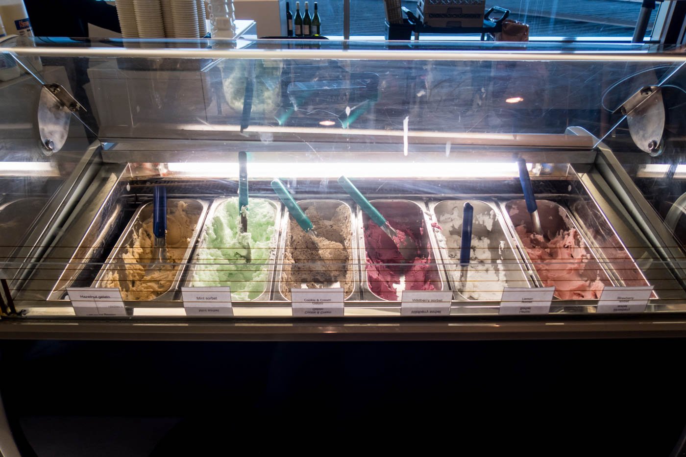 Qantas Business Lounge Sydney Gelato
