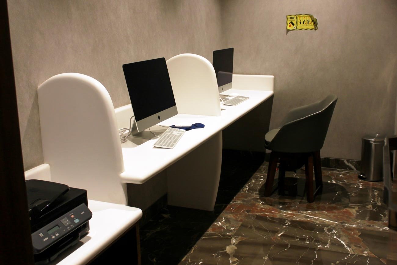 GVK Lounge Mumbai East Wing Business Center